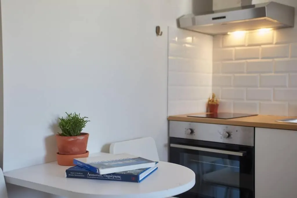 Bright Lovely Central Studio In Saloniki